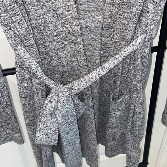 Gap Body Pure Body Soft Robe - Perfect Condition - Size XS/S. - Picture 5 of 7